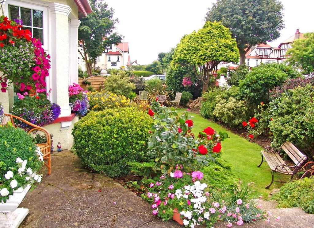 Cornerways Guest House Llandudno Exterior foto